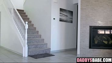 Naughty Stepdaughter Suck & Fuck Stepdad’s Cock